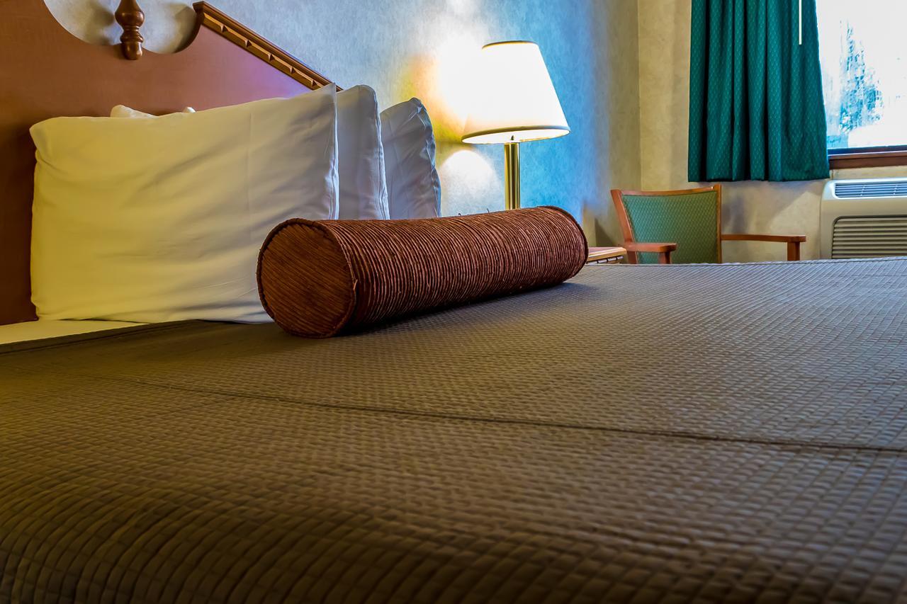 Guest House Inn Junction City Екстериор снимка