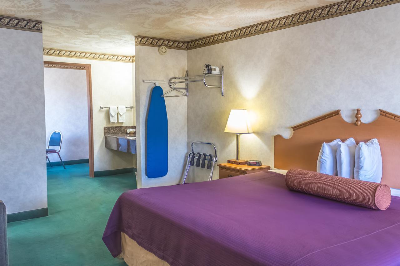 Guest House Inn Junction City Екстериор снимка